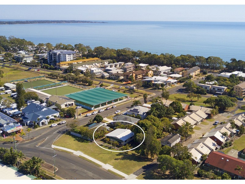 216 Torquay Terrace, Torquay QLD 4655
