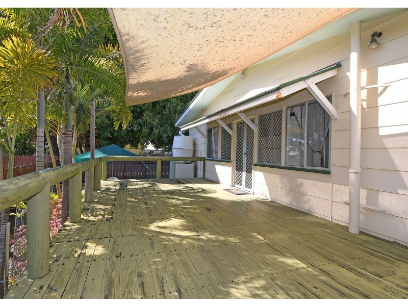 216 Torquay Terrace, Torquay QLD 4655