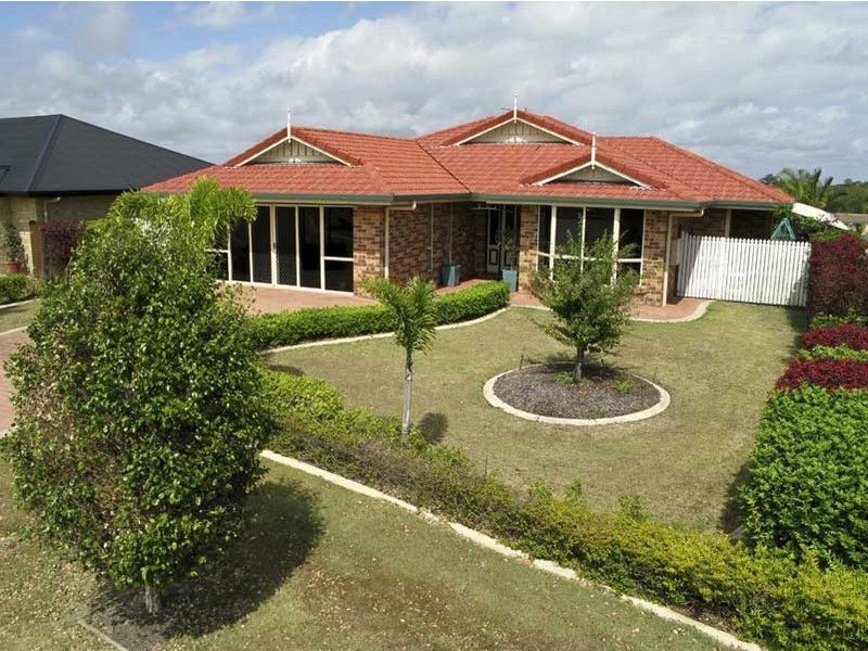 38 Bushlark Avenue, Eli Waters QLD 4655