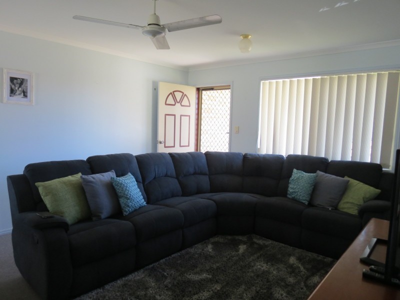 12 Sharyn Court, Point Vernon QLD 4655