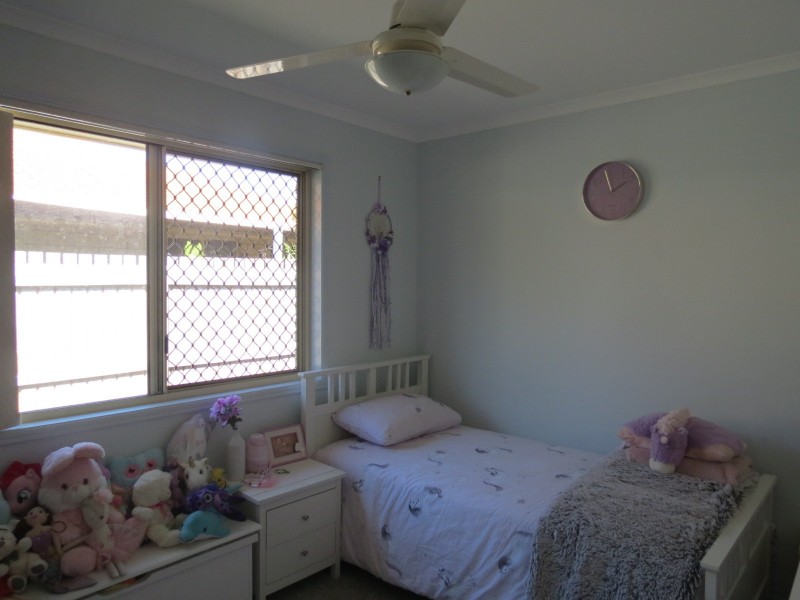 12 Sharyn Court, Point Vernon QLD 4655