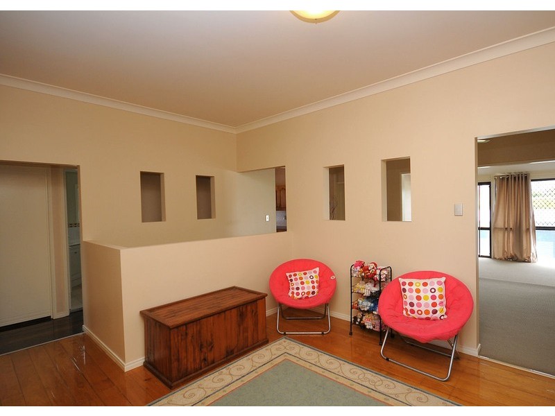135 Cypress Street, Torquay QLD 4655
