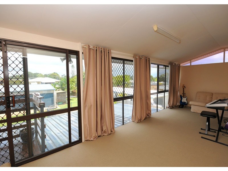 135 Cypress Street, Torquay QLD 4655