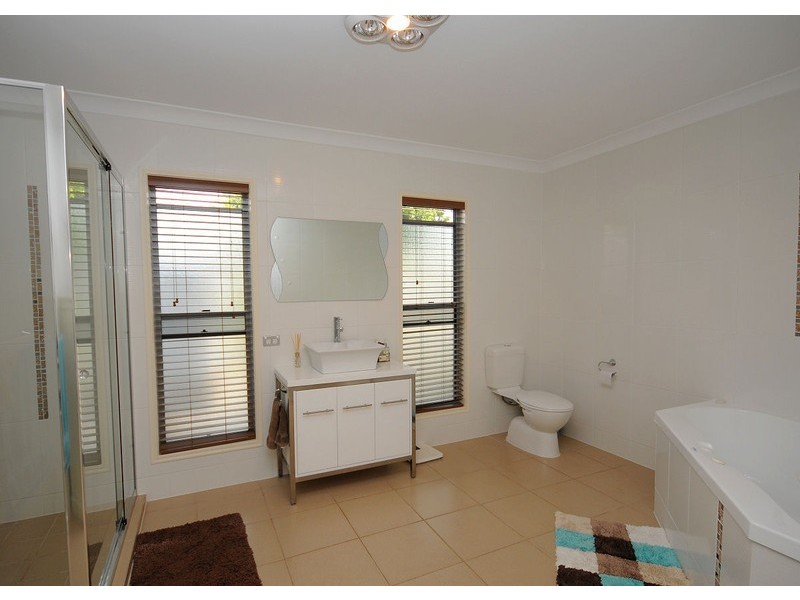 135 Cypress Street, Torquay QLD 4655