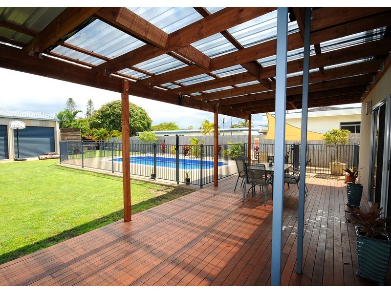 135 Cypress Street, Torquay QLD 4655