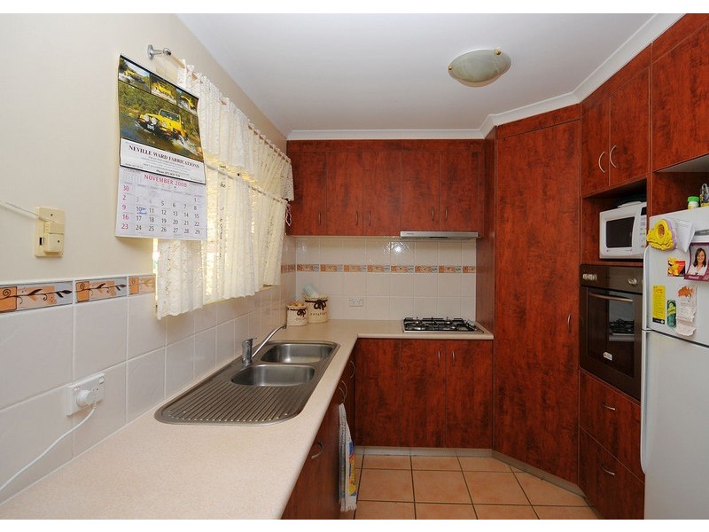 5 Johnston Bvd, Urraween QLD 4655