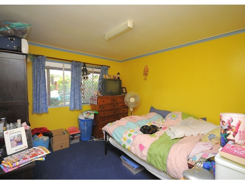 5 Johnston Bvd, Urraween QLD 4655