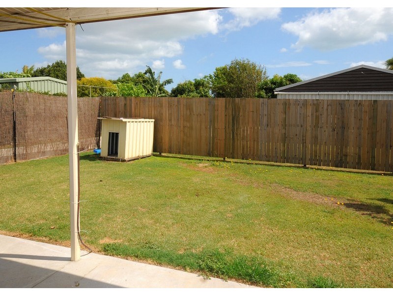 5 Johnston Bvd, Urraween QLD 4655