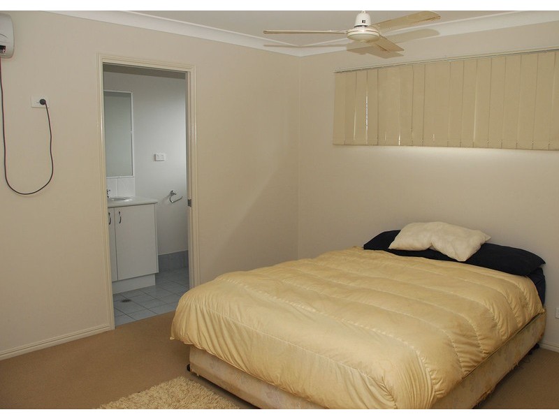 51 Archer Drive, Point Vernon QLD 4655