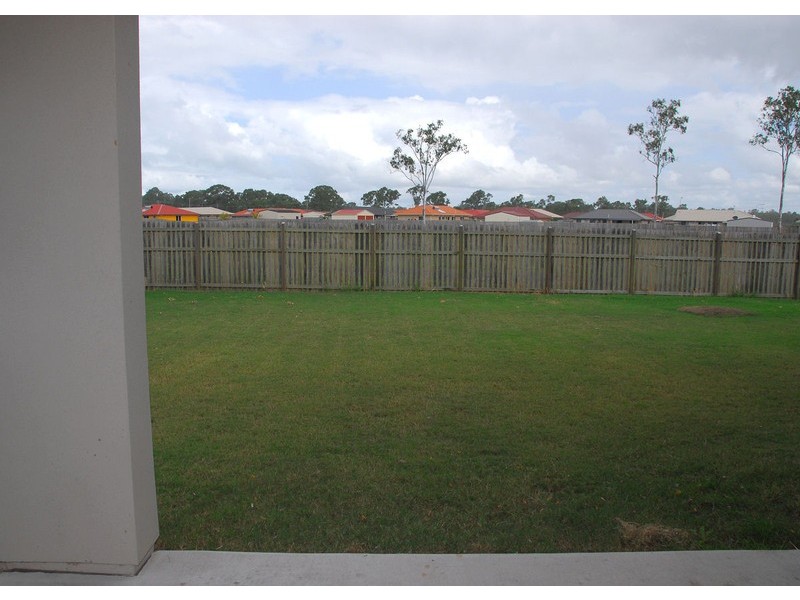 51 Archer Drive, Point Vernon QLD 4655
