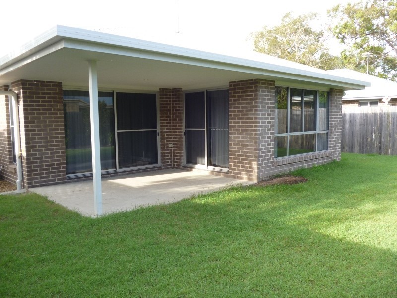 13 Daintree Drive, Urangan QLD 4655