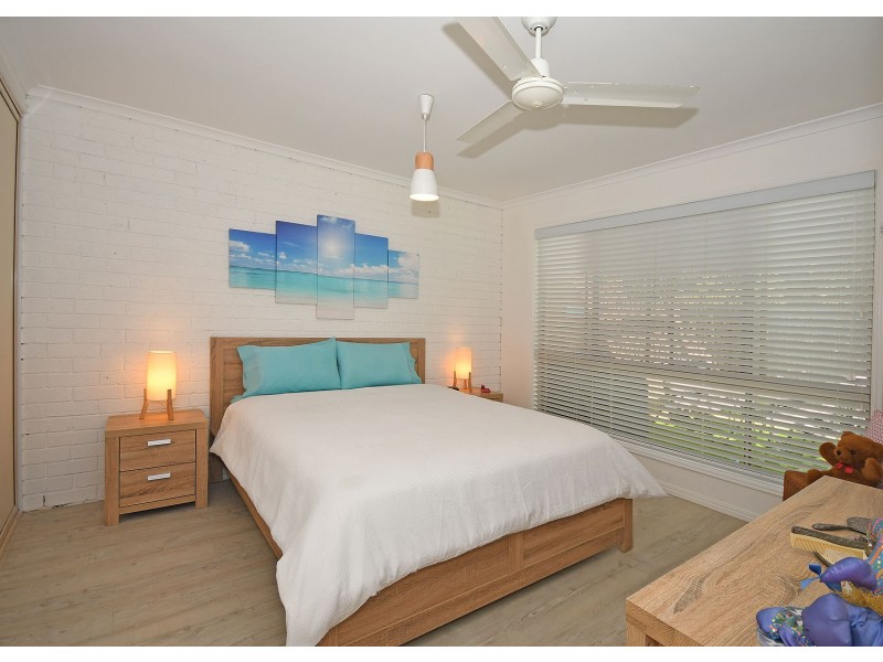 Unit 2, 7-9 Cypress Street, Torquay QLD 4655