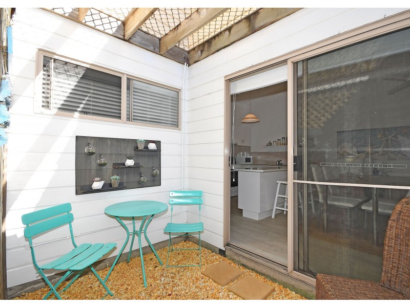 Unit 2, 7-9 Cypress Street, Torquay QLD 4655