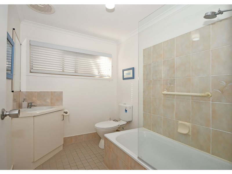 Unit 2, 7-9 Cypress Street, Torquay QLD 4655