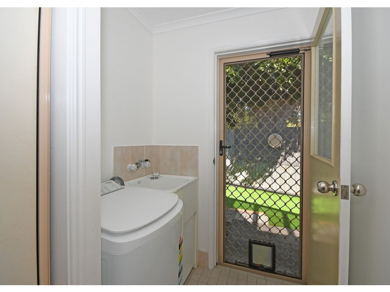 Unit 2, 7-9 Cypress Street, Torquay QLD 4655