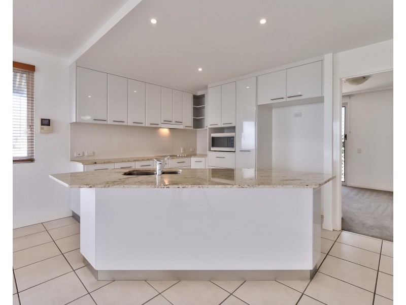 506/239 Esplanade, Pialba QLD 4655
