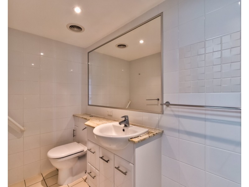 506/239 Esplanade, Pialba QLD 4655