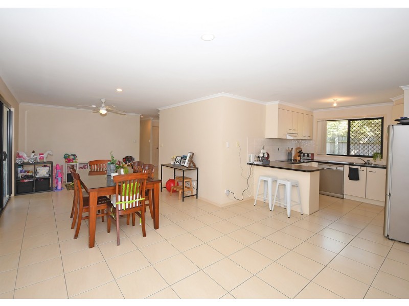 52 Endeavour Way, Eli Waters QLD 4655