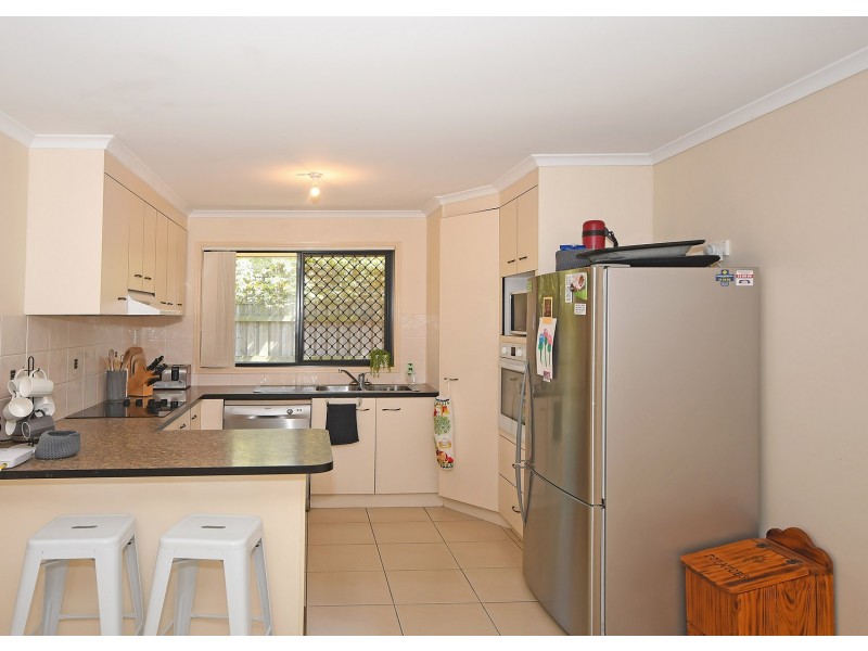 52 Endeavour Way, Eli Waters QLD 4655