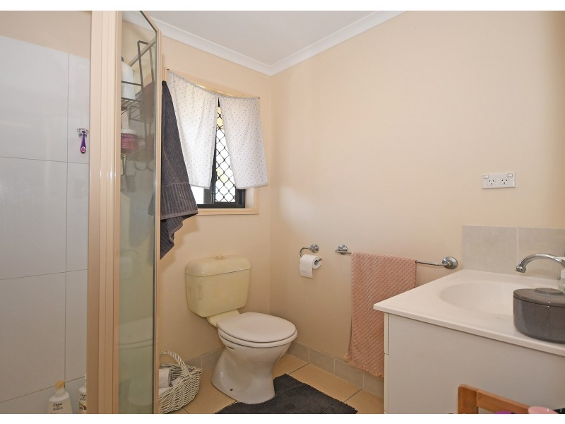 52 Endeavour Way, Eli Waters QLD 4655