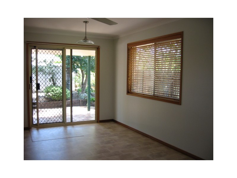 127 Robert Street, Torquay QLD 4655