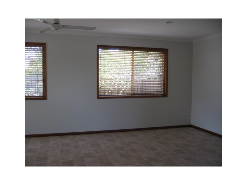 127 Robert Street, Torquay QLD 4655