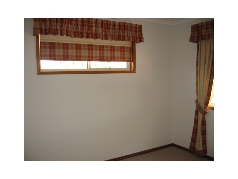 127 Robert Street, Torquay QLD 4655
