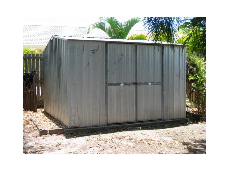 127 Robert Street, Torquay QLD 4655