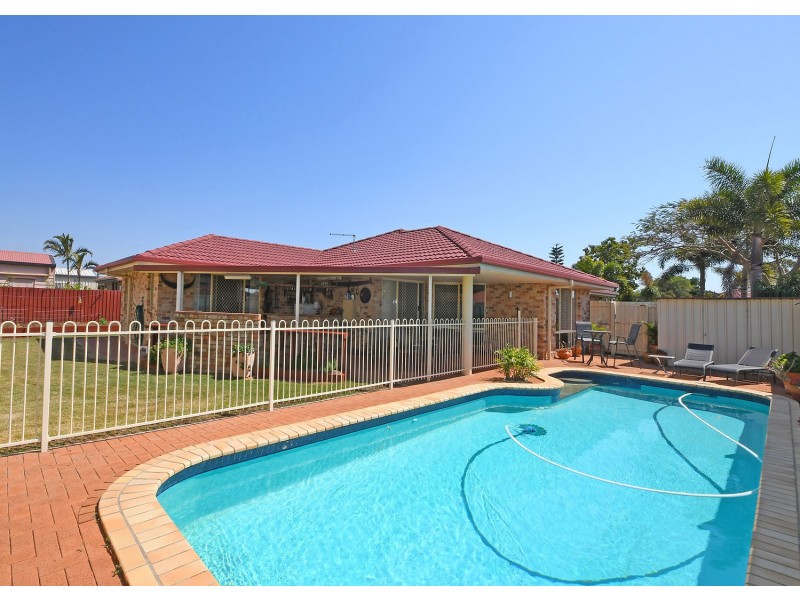 13 Durham Street, Kawungan QLD 4655