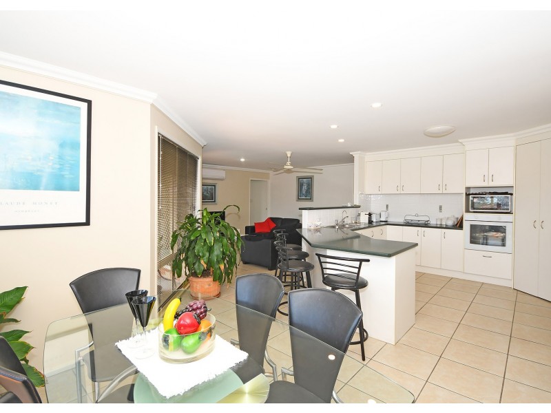 13 Durham Street, Kawungan QLD 4655