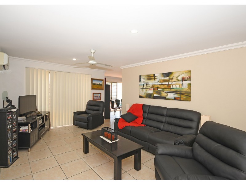 13 Durham Street, Kawungan QLD 4655