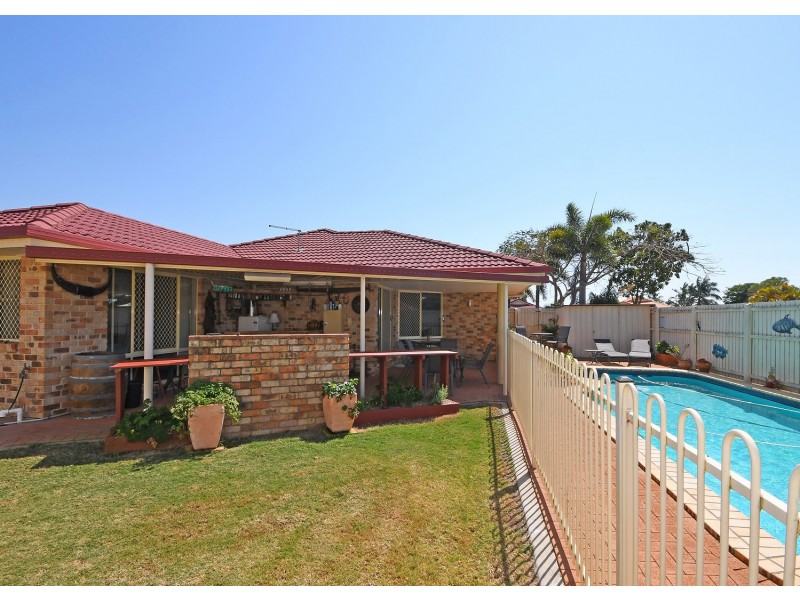 13 Durham Street, Kawungan QLD 4655