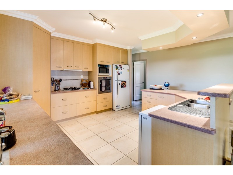 7 Pinehurst Drive, Wondunna QLD 4655