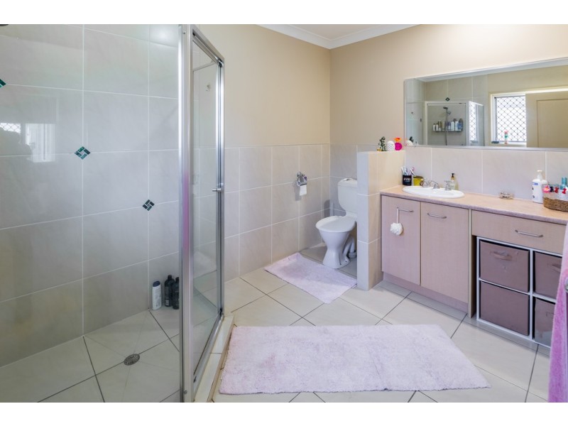 7 Pinehurst Drive, Wondunna QLD 4655