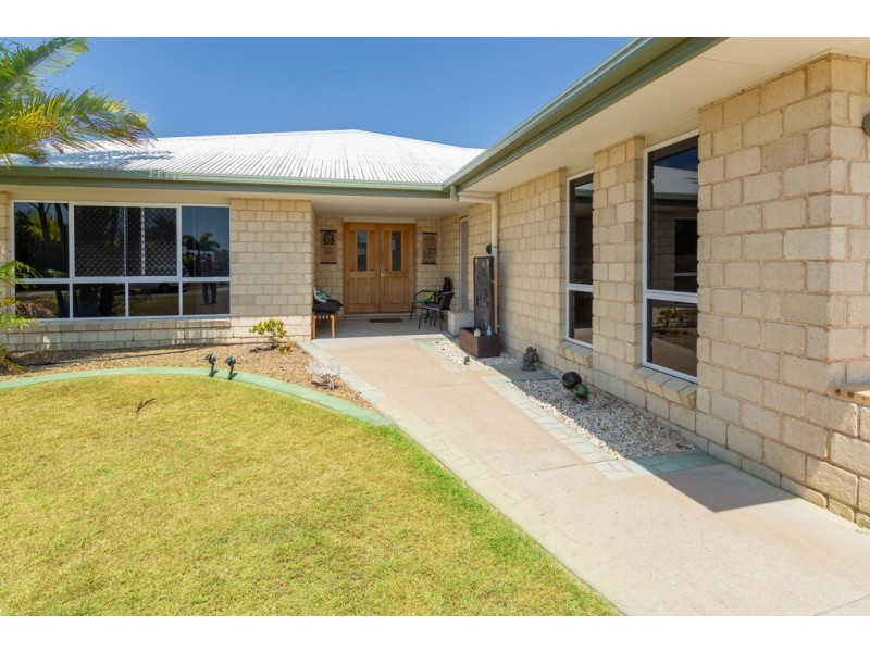 7 Pinehurst Drive, Wondunna QLD 4655