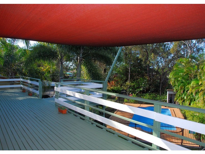 42 Orchid Ave, Urangan QLD 4655