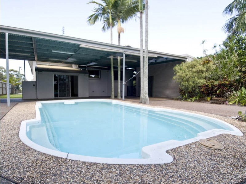 155 Esplanade, Point Vernon QLD 4655