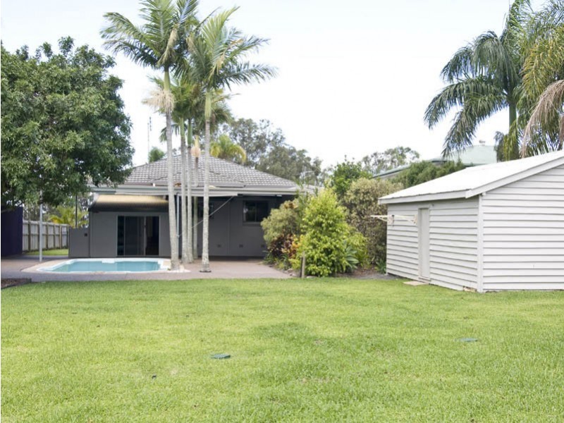 155 Esplanade, Point Vernon QLD 4655