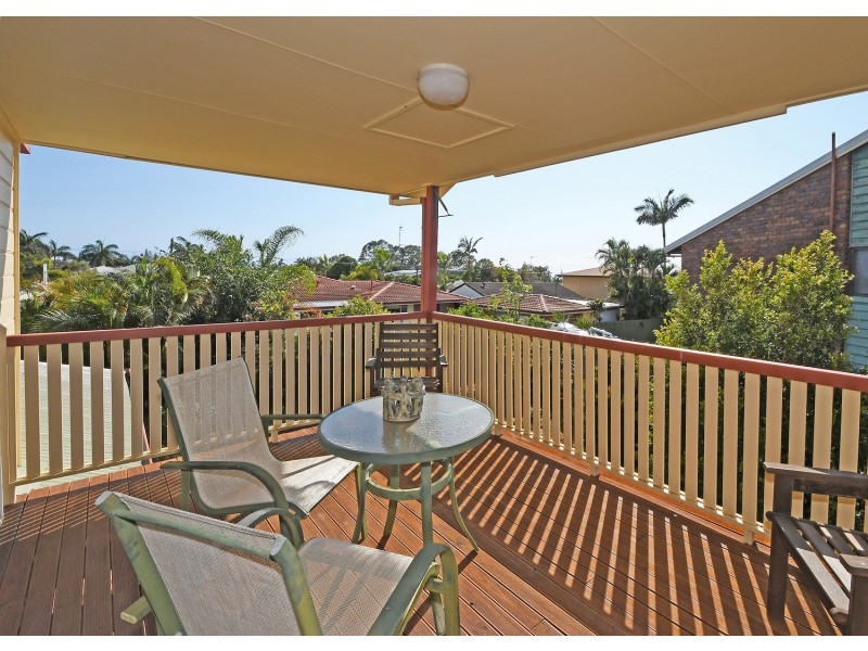 4 Bayview Terrace, Pialba QLD 4655