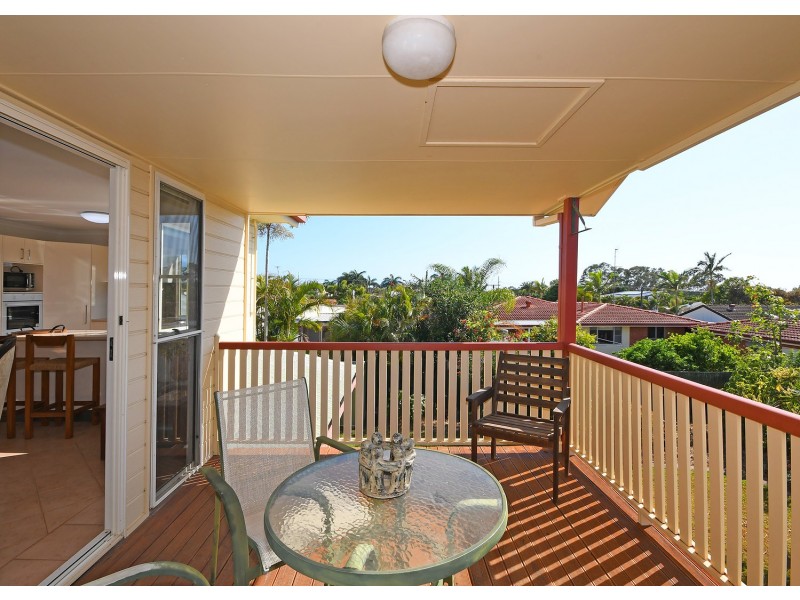 4 Bayview Terrace, Pialba QLD 4655