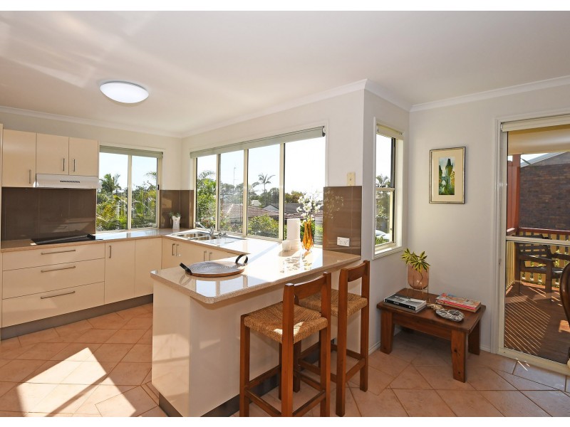 4 Bayview Terrace, Pialba QLD 4655