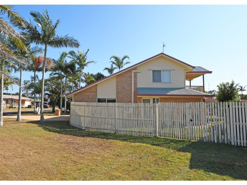 4 Bayview Terrace, Pialba QLD 4655
