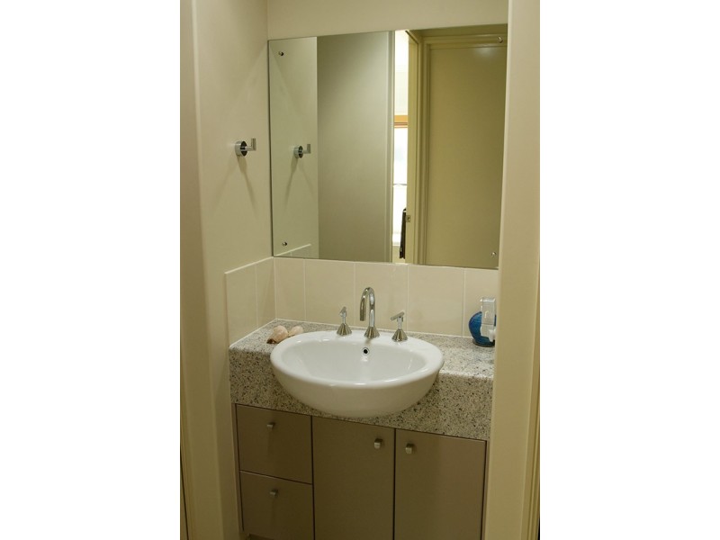 31 Harrison Cct, Urangan QLD 4655