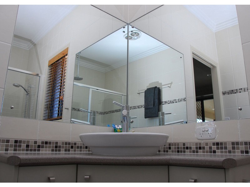31 Harrison Cct, Urangan QLD 4655