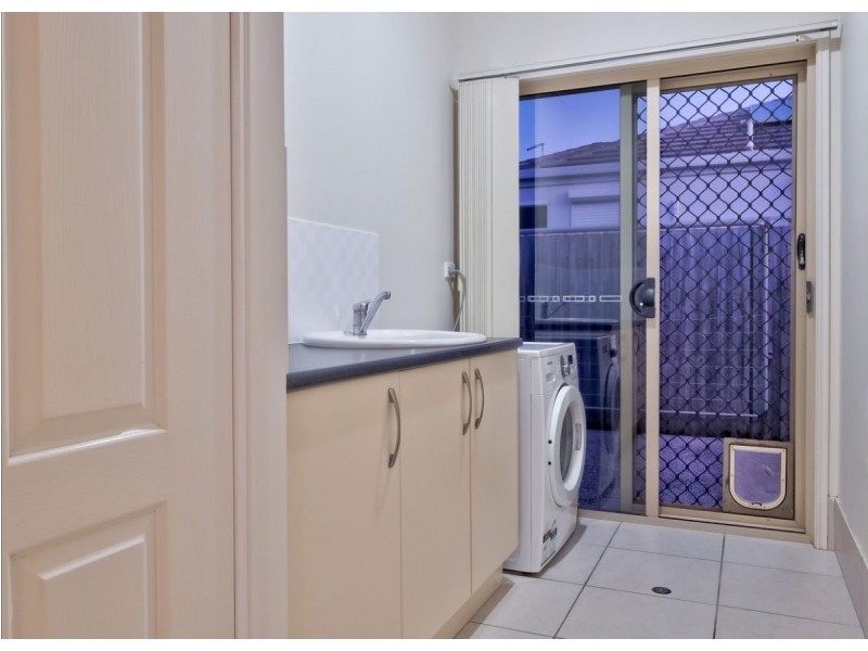 15 Rochester Court, Urraween QLD 4655