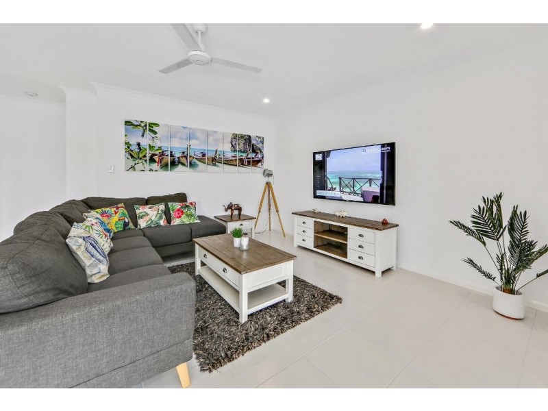 19 Seahaven Circuit, Pialba QLD 4655