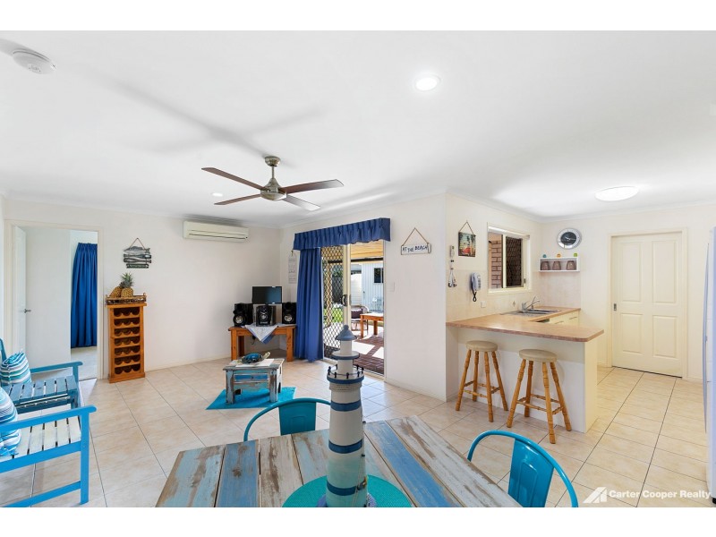 11 Spinnaker Drive, Point Vernon QLD 4655