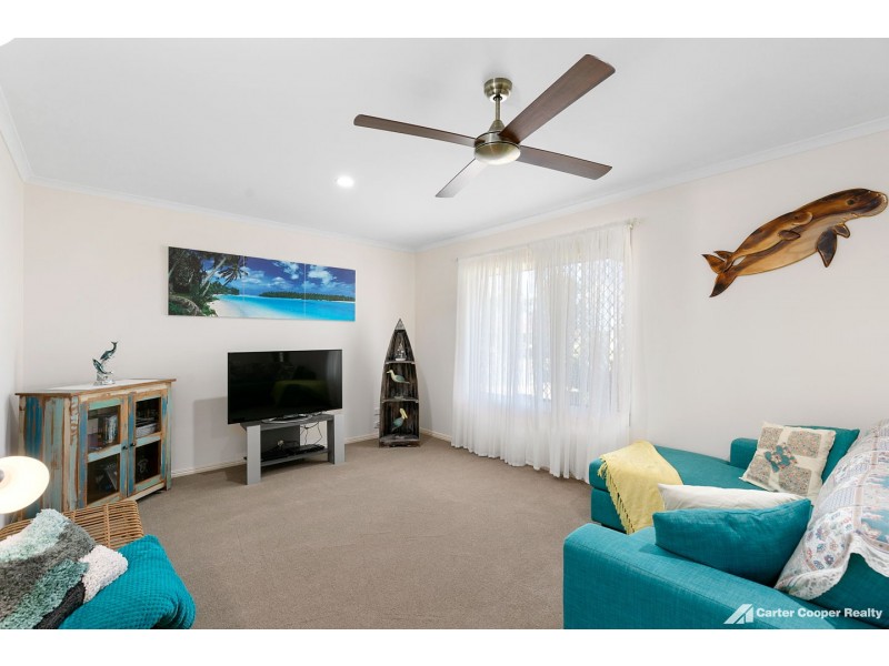 11 Spinnaker Drive, Point Vernon QLD 4655