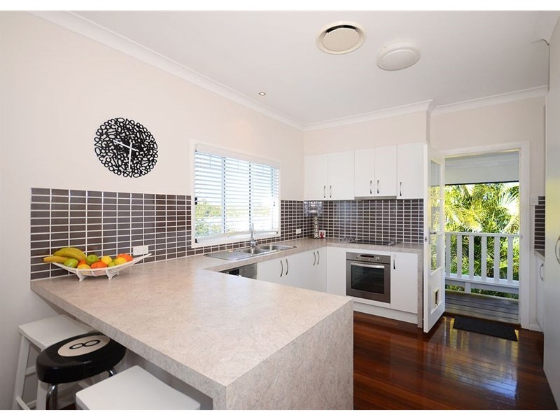 20 Pineapple Avenue, Torquay QLD 4655
