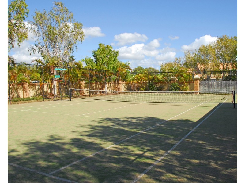 Unit 62/17 Buccaneer Drive, Urangan QLD 4655